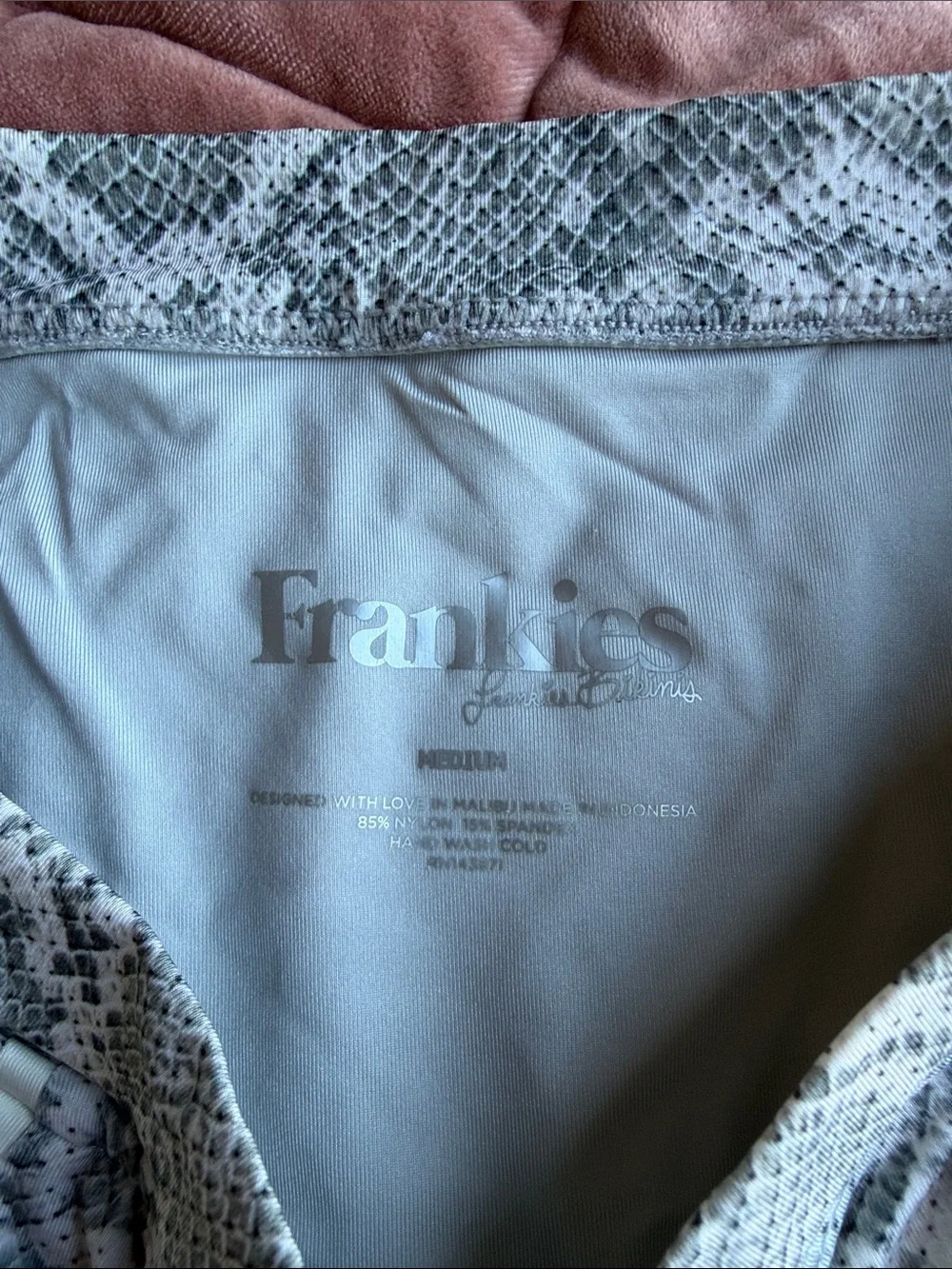 Frankies Bikinis **matching top